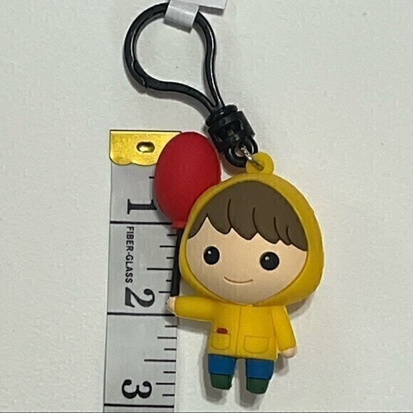 IT‎ Georgie Keychain Bag Clip - Picture 4 of 4